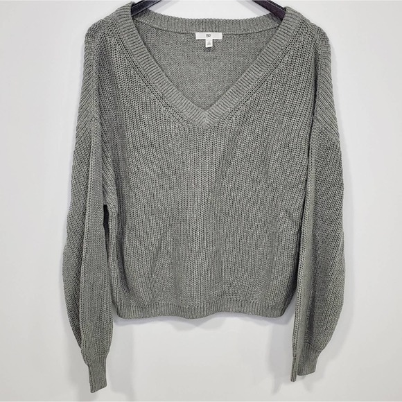 BP. V-Neck Women's Sweater - Picture 1 of 4